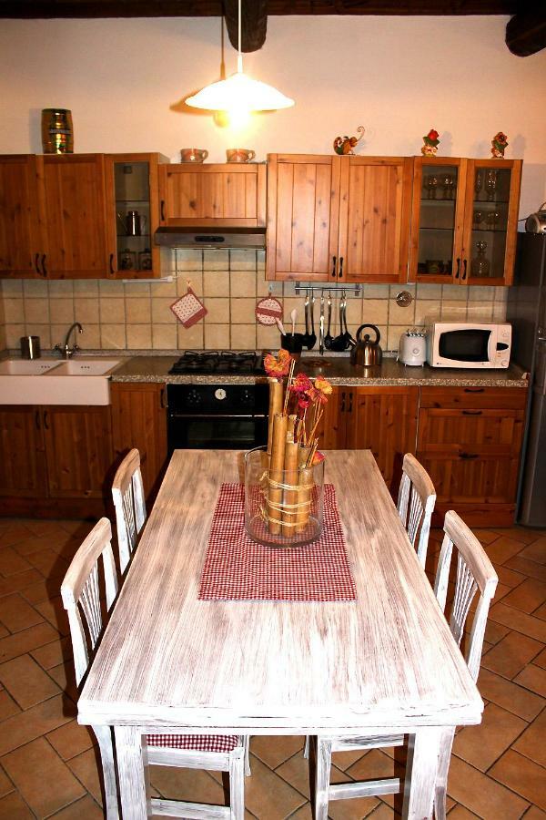 Mina House Apartment Campi Bisenzio Bagian luar foto