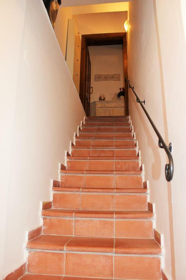 Mina House Apartment Campi Bisenzio Bagian luar foto