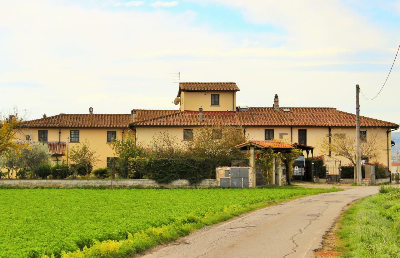Mina House Apartment Campi Bisenzio Bagian luar foto